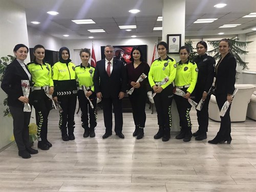 8 Mart Dünya Kadınlar Günü Kutlaması